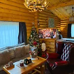 Kare Luxury Resort *